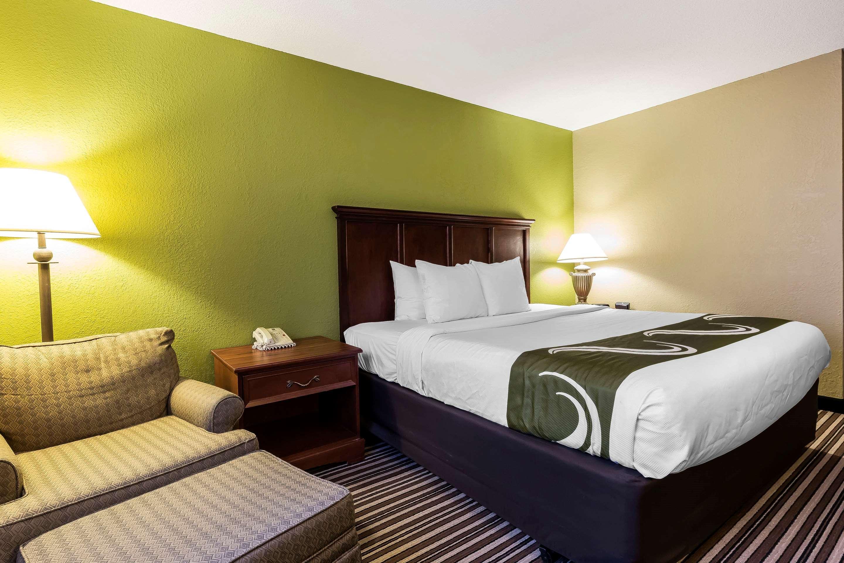 Quality Inn & Suites Columbia I-70 Esterno foto