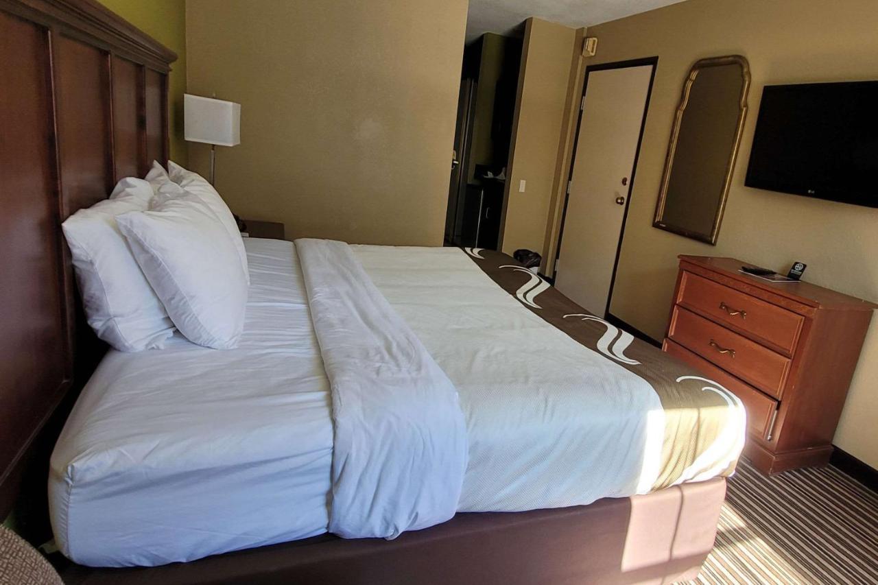 Quality Inn & Suites Columbia I-70 Esterno foto