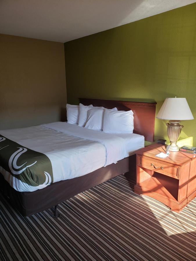 Quality Inn & Suites Columbia I-70 Esterno foto